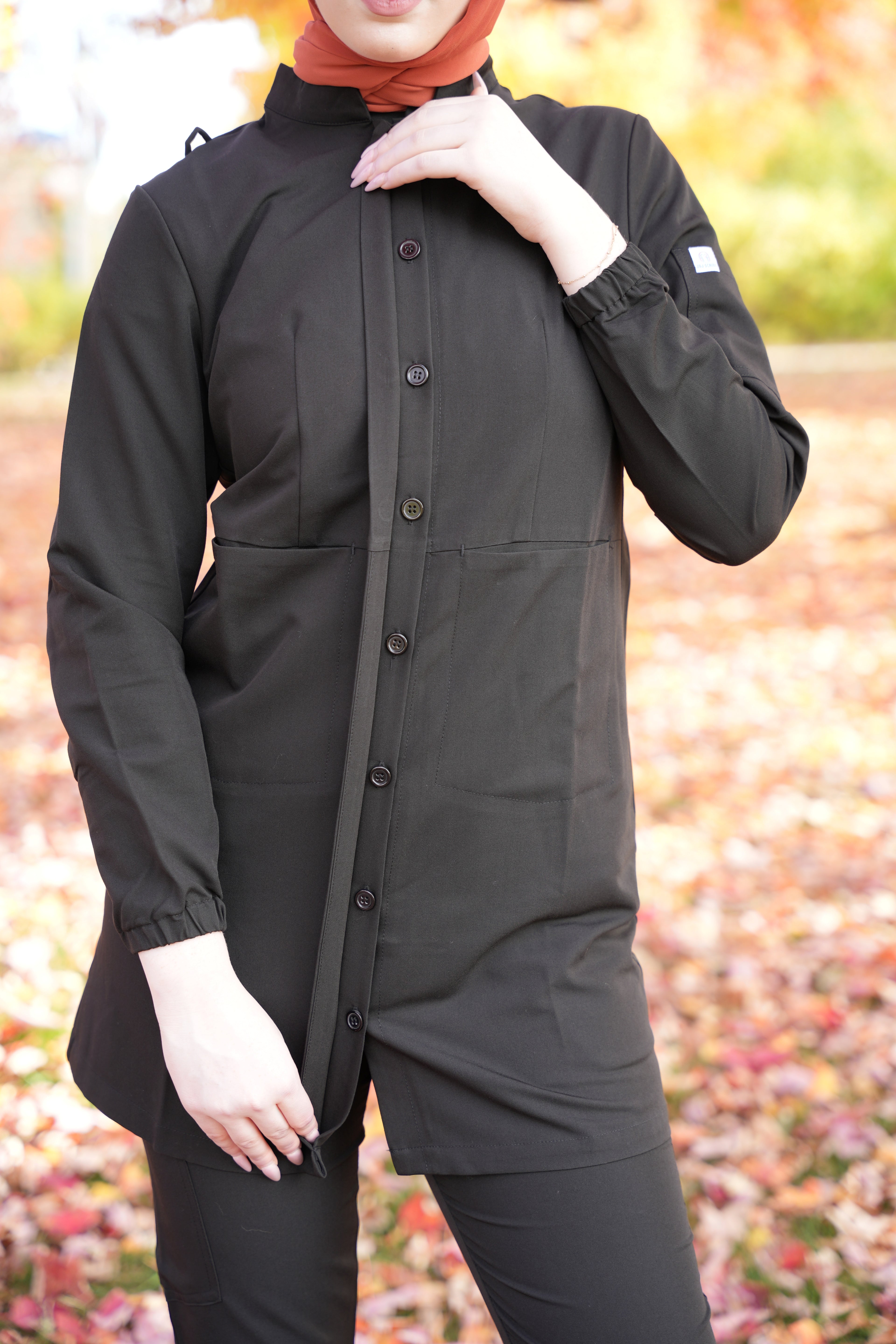 Luna Modest Scrub Top